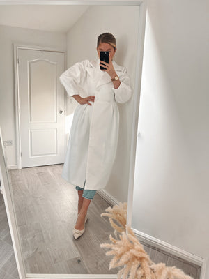 Open image in slideshow, &#39;Molly&#39; White Cinched Tailored Coat
